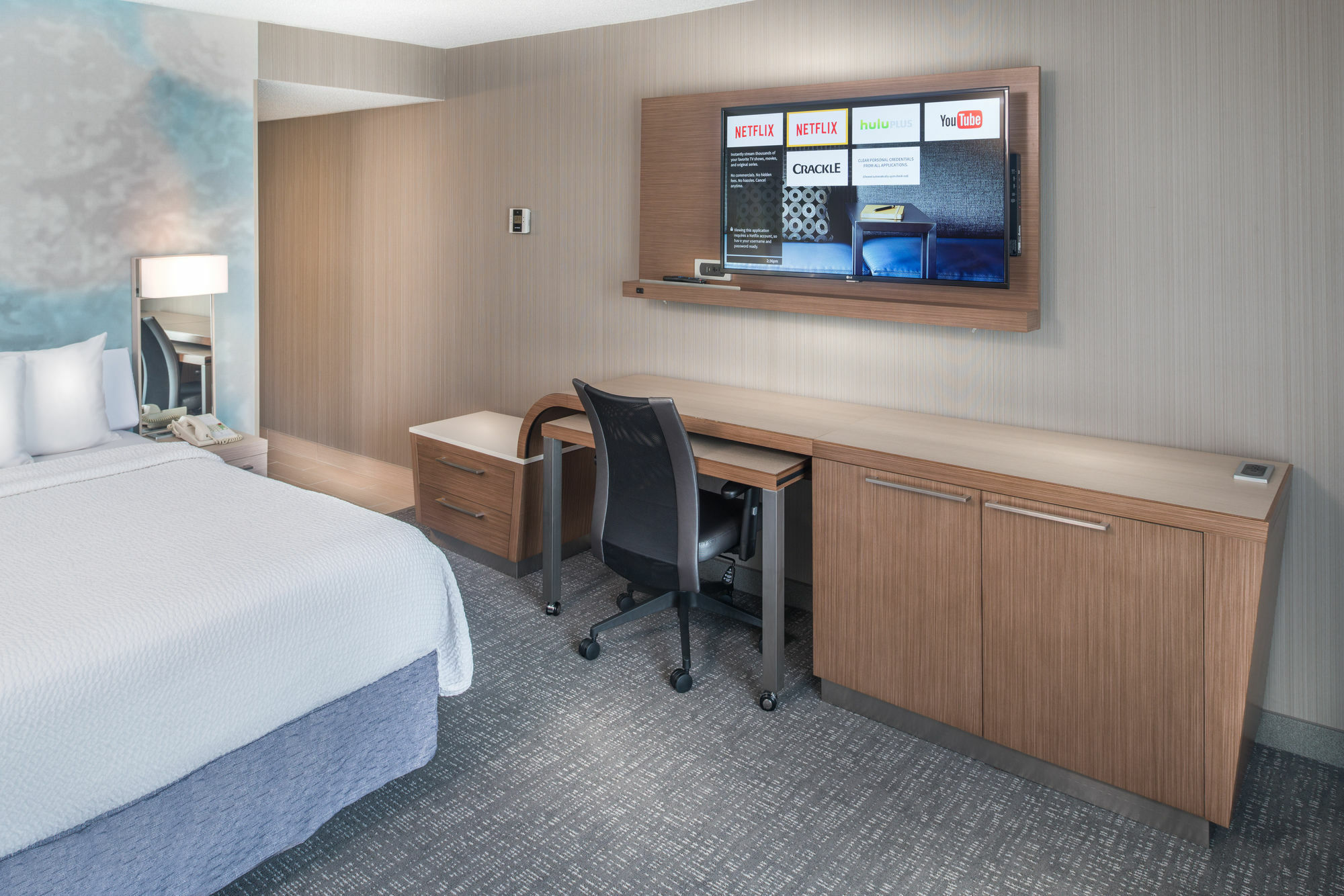 Courtyard By Marriott Lynchburg Hotel Екстериор снимка